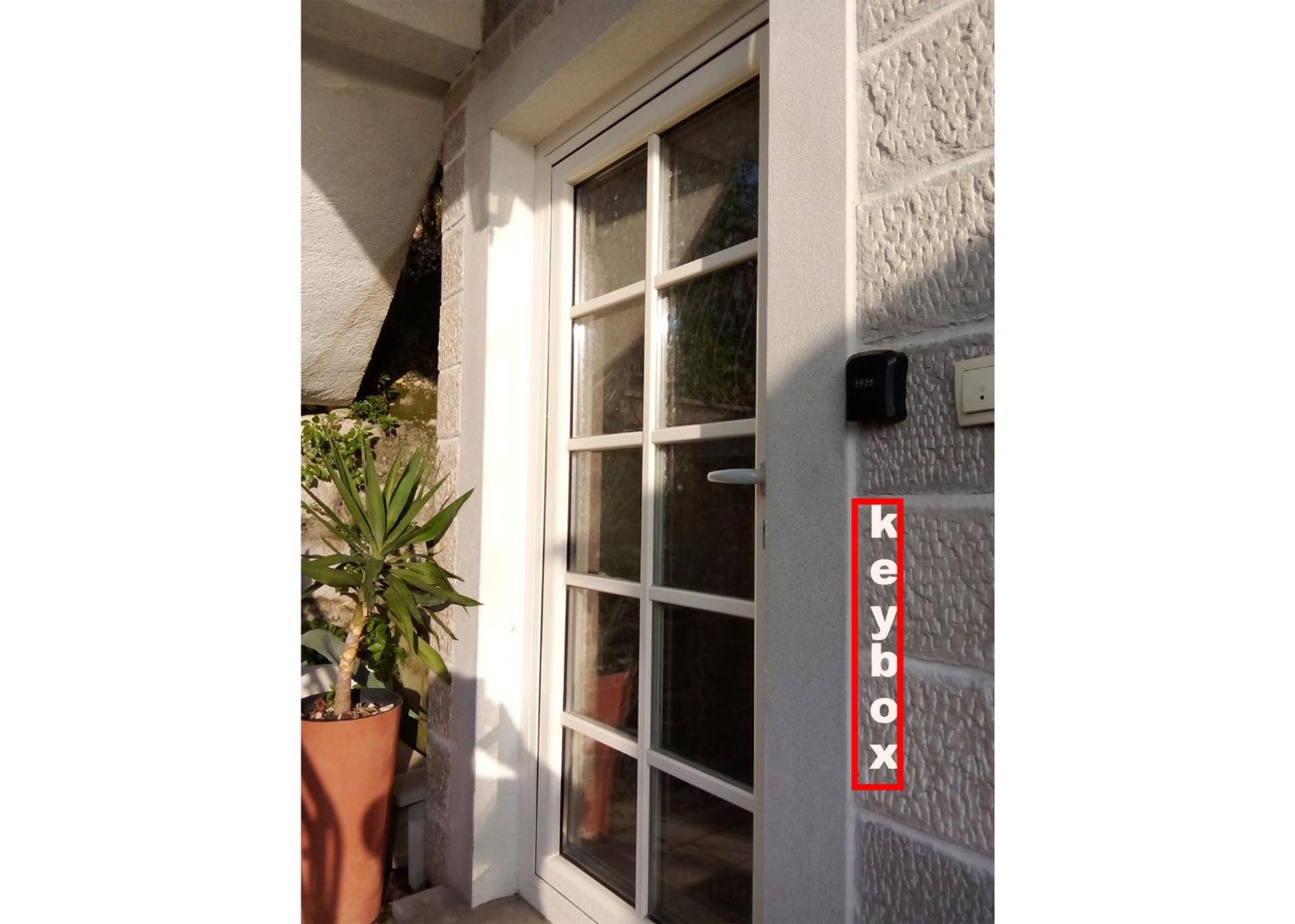 Apartment Mediterraneo Seagull Пераст Экстерьер фото